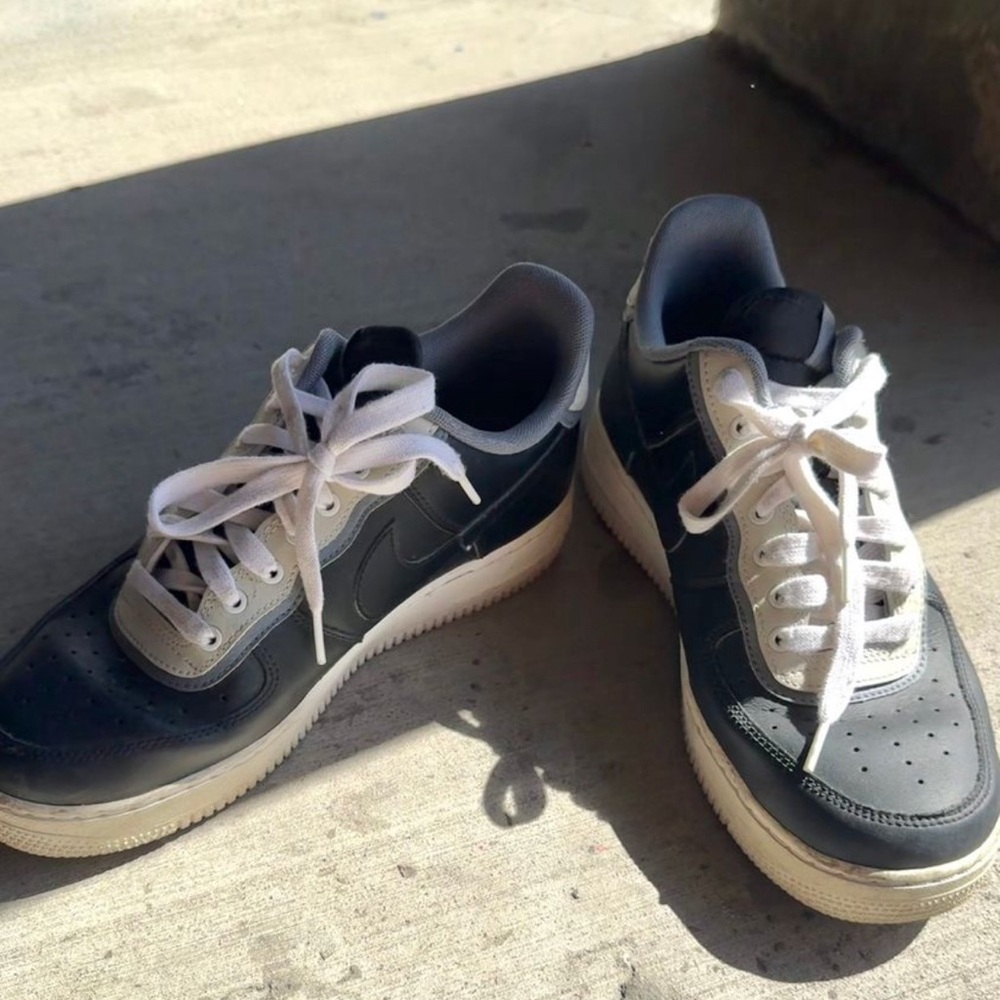 Rare Nike Air Force 1 Low '07 LV8 Black Pure Platinum